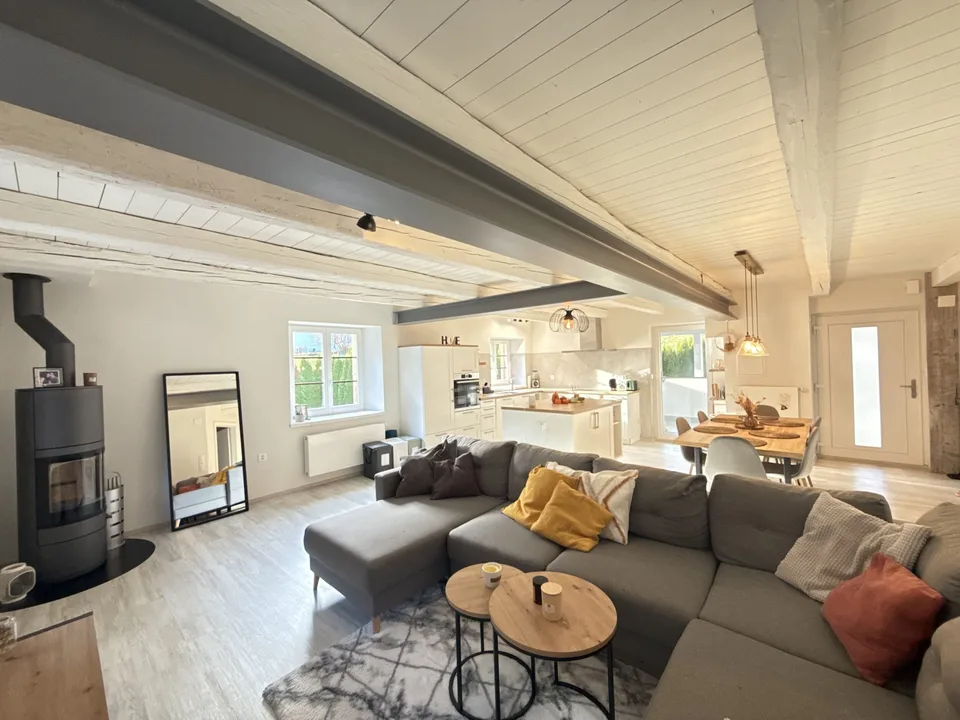 Zu verkaufen in Roches, Duplex-Wohnung mit 6,5 Zimmern