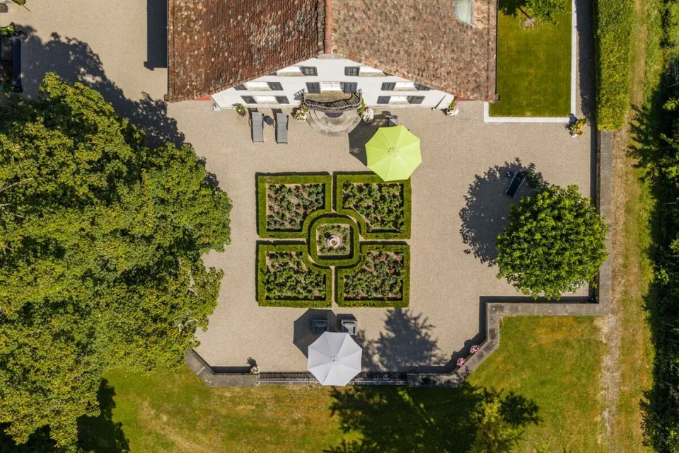 La tenuta Wolfer-Sulzer a Rosenberg: 10.000 m² di splendida isolamento nella città di Winterthur – foto 12 di 13
