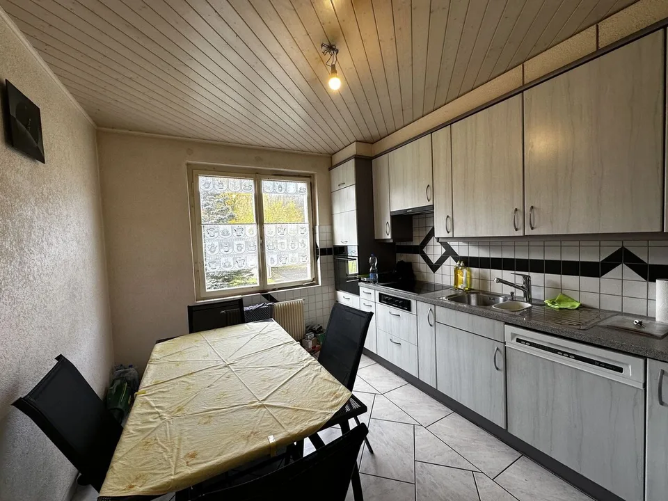 Familienhaus zur Renovierung mit 6,5 Zimmern in Courrendlin zu verkaufen – Foto 7 von 13
