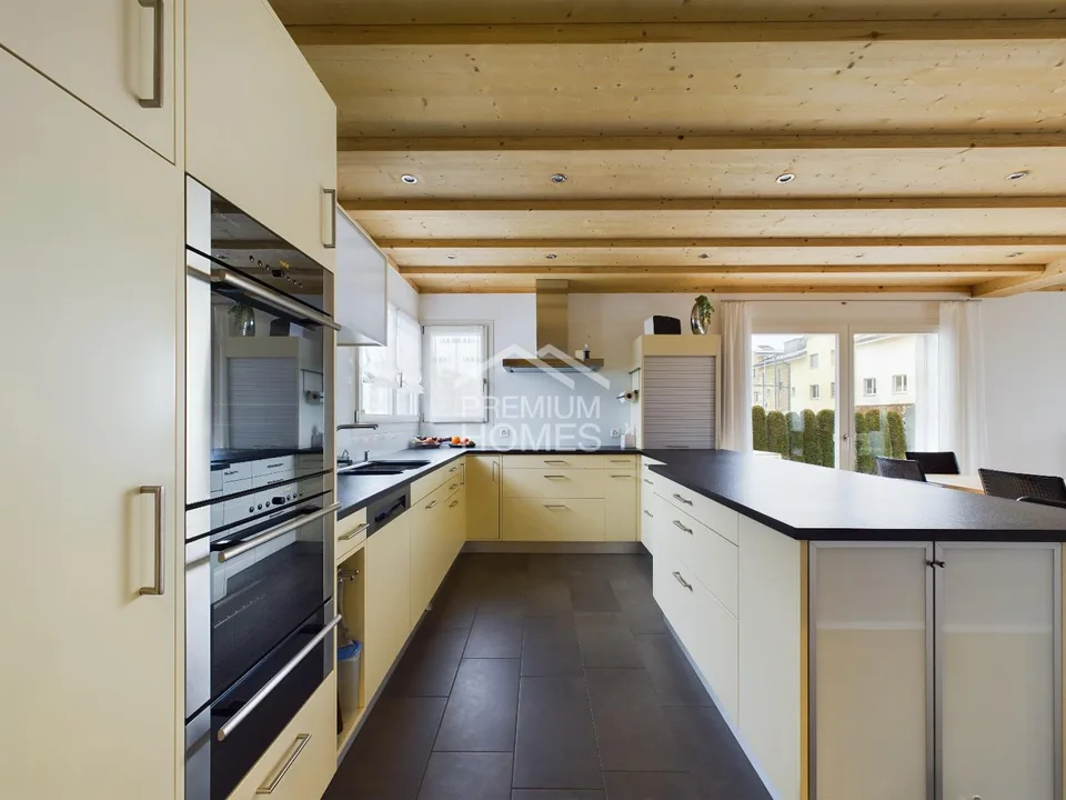 Stylish Living at the Highest Level – photo 7 of 13