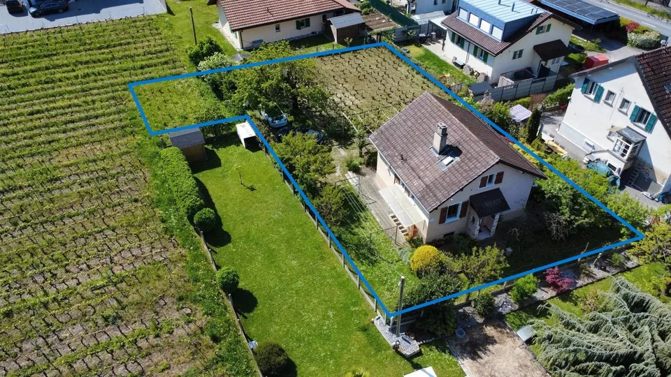 Casa affascinante ad Aigle - Un piccolo angolo di paradiso