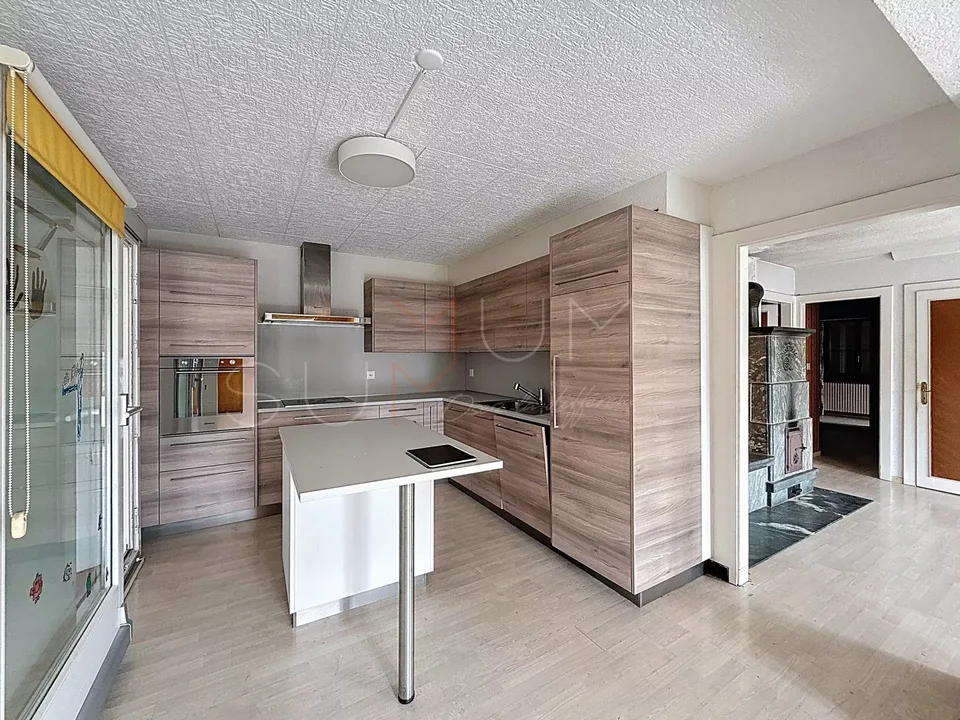 Haus zu renovieren mit Garten und großem Potenzial in Champlan