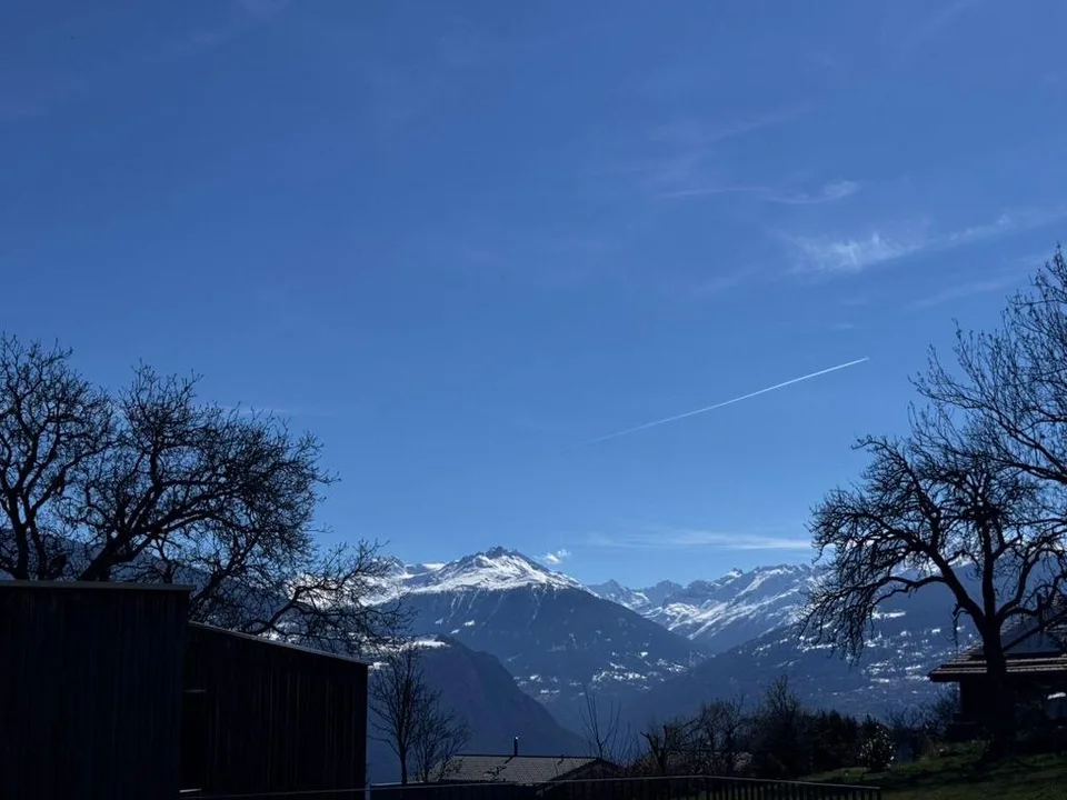 Neues Chalet mit 5,5 Zimmern in Ayent - Alpenpanorama 15 Min. von Sion