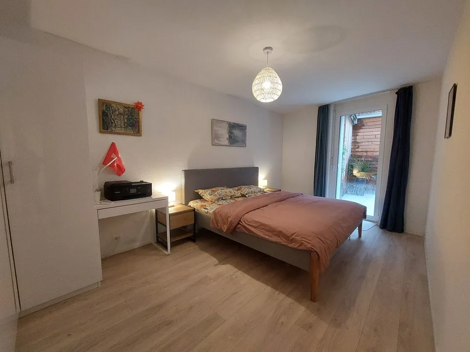 Appartamento moderno di 3,5 locali con terrazza e garage