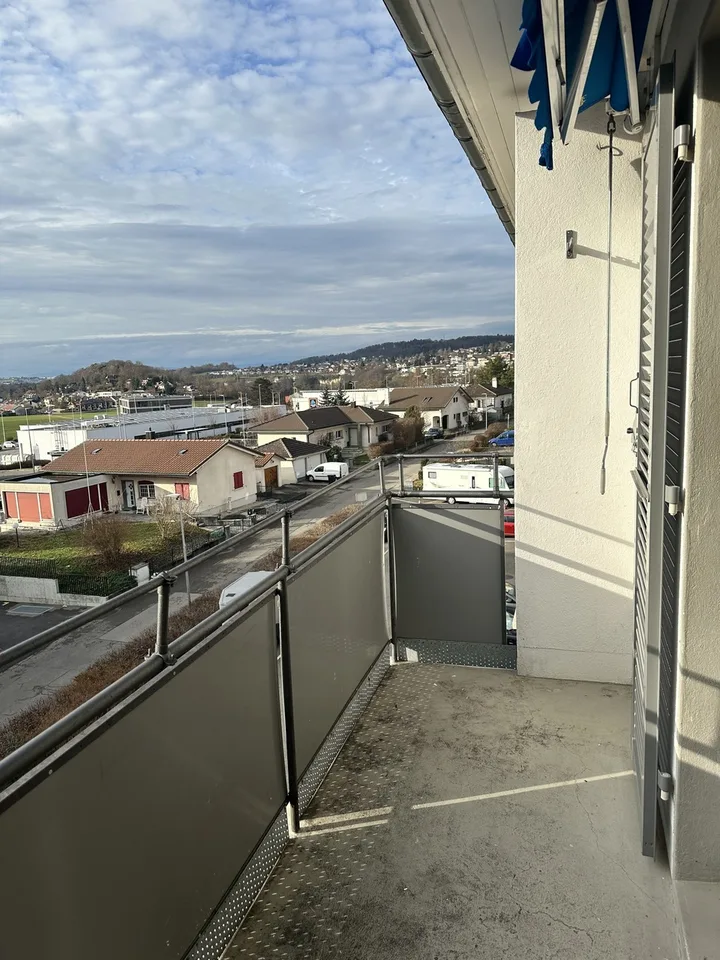 Au centre de Marly, 4,5 pièces, 96,5 m2, parking extérieur