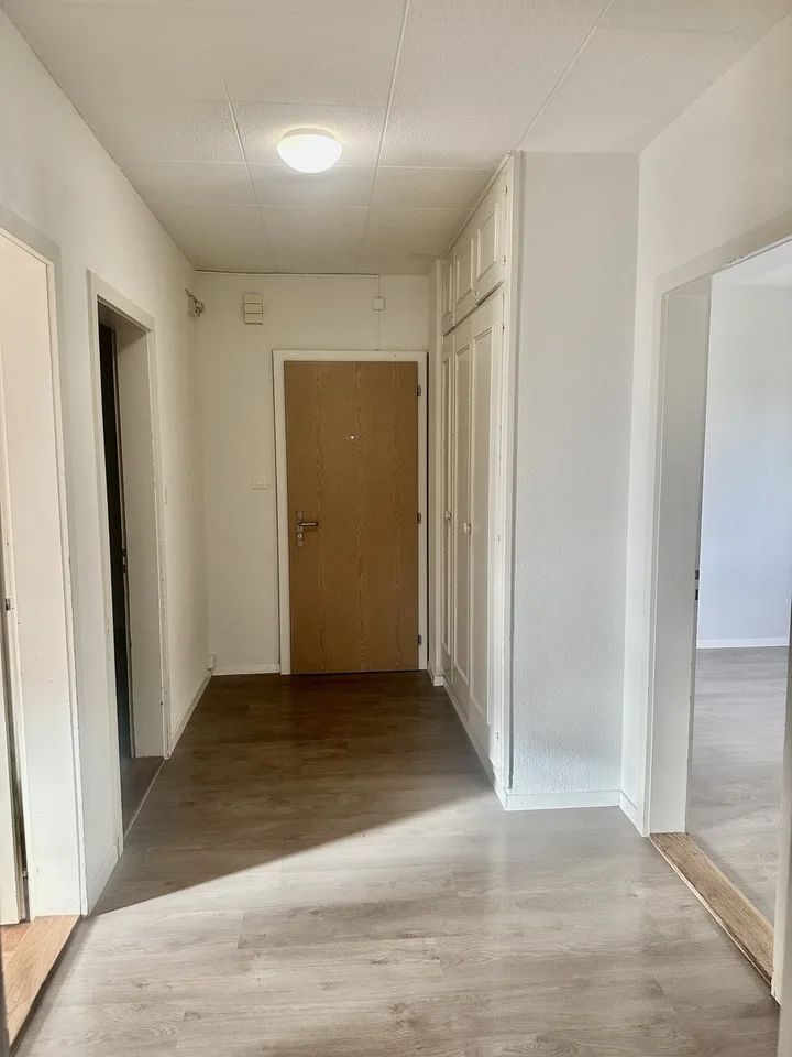 Au centre de Marly, 4,5 pces de 96,5 m2, place de parc extérieure – photo 10 sur 10