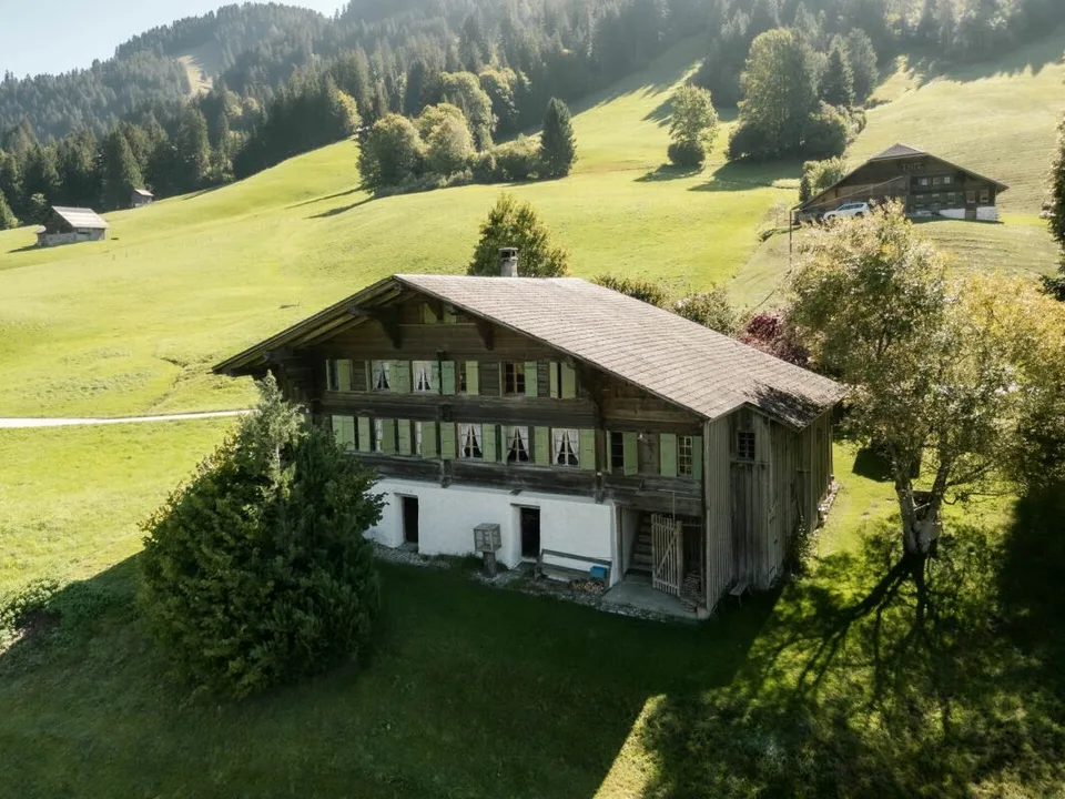 Traditionelles Landhaus in Rougemont