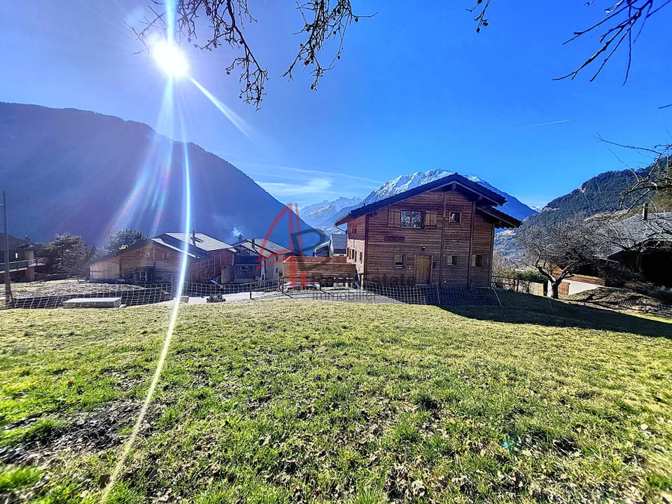 MAGNIFIQUE CHALET, CRIES, VAL DE BAGNES