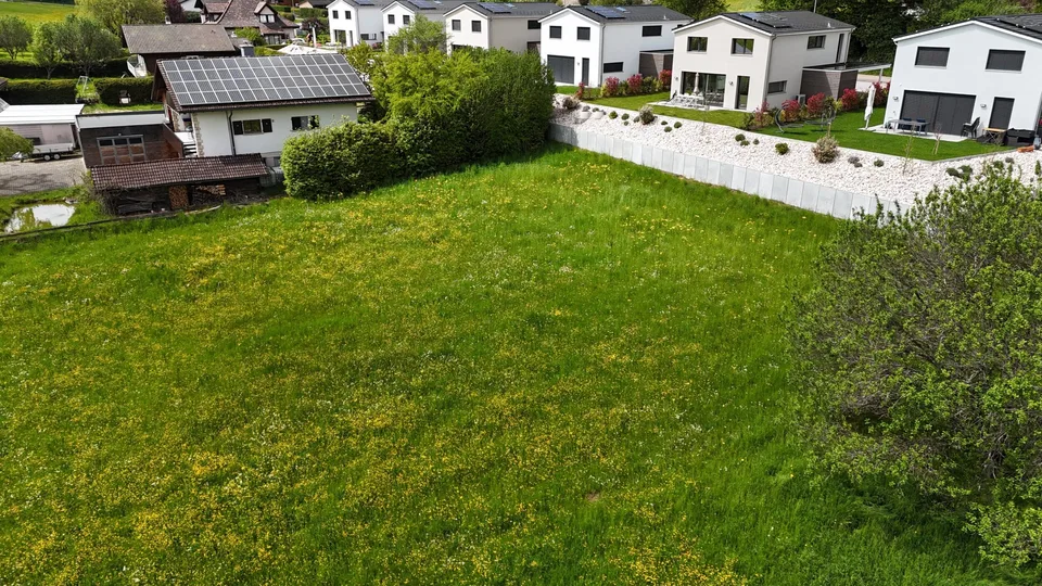 In vendita a Movelier terreno edificabile di 1'468 m²