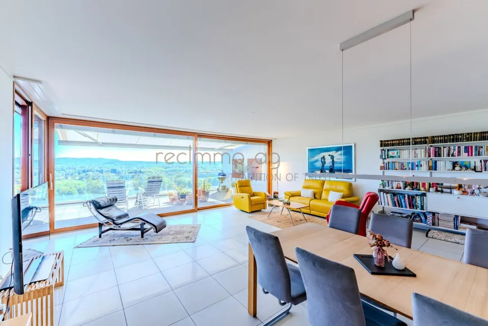 Exklusive 4.5-Zimmer-Terrassenwohnung mit Panorama-Aussicht in Biberstein