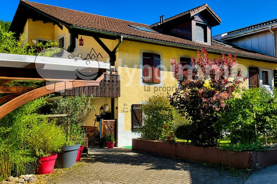 Superbe maison de 4 appartements