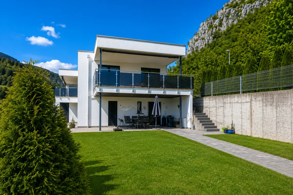 Modernes Einfamilienhaus mit Potenzial