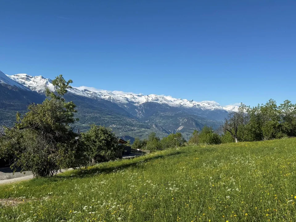 Prächtiges neues Dachgeschoss mit Panoramablick