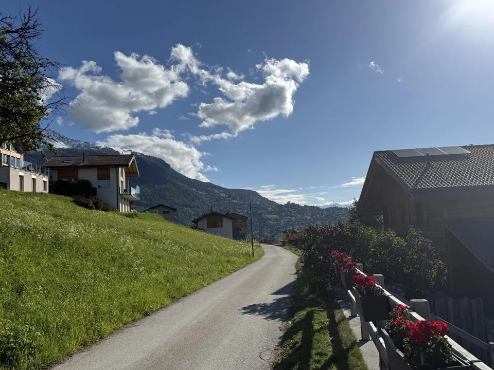 Wunderschöne neue Wohnung mit Panoramablick – Foto 8 von 9