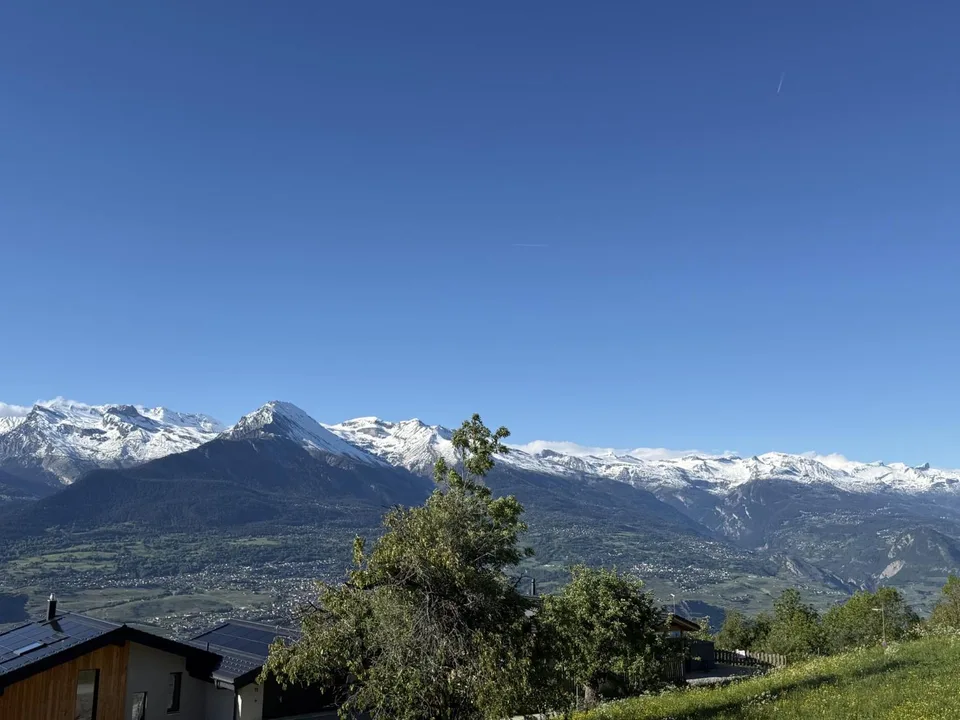 Magnificent neues Apartment mit Panoramablick