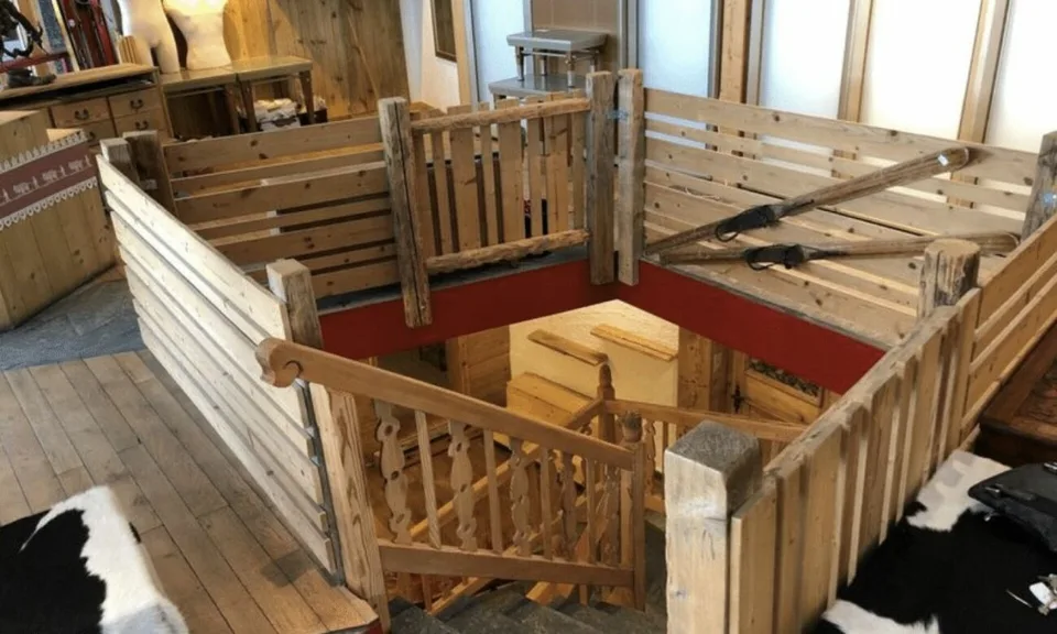 Lokales Geschäft 300 m2 im Zentrum von Montana