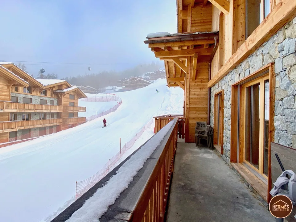 Superbe appartement en attique-duplex / ski-in &amp; ski-out sur les pistes de Veysonnaz