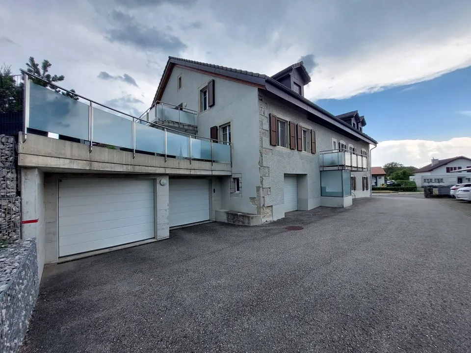 Wunderschöne Penthouse-Wohnung mit Garage und Außenparkplatz – Foto 10 von 12