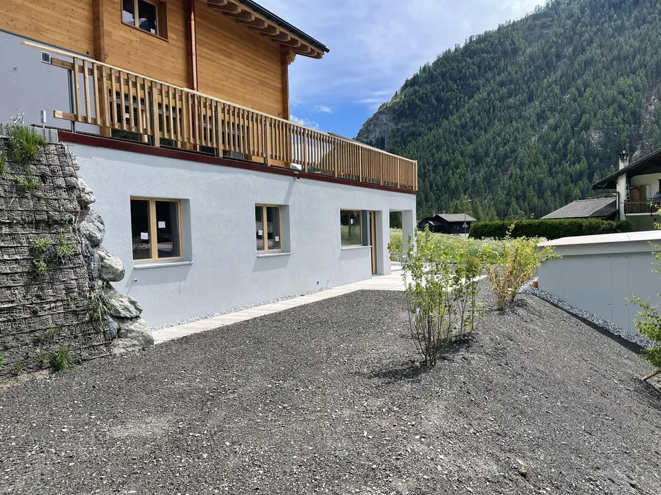 Superbe appartement 4.5 pièces rez-de-jardin à Evolène
