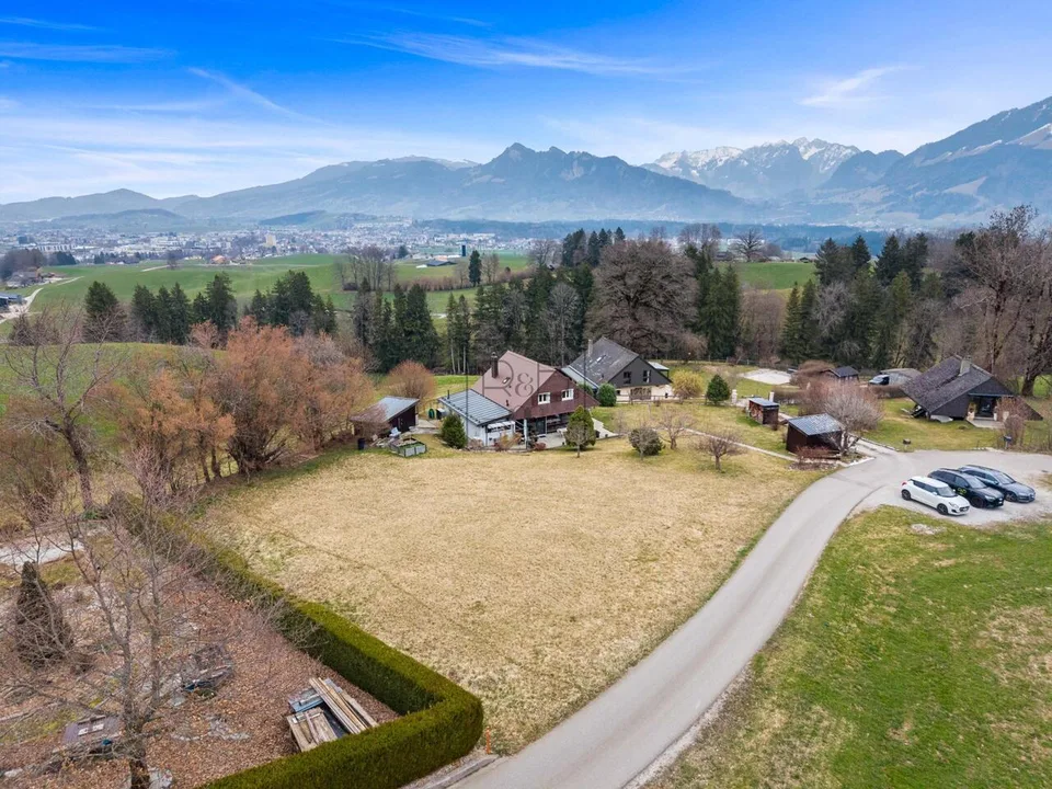 Einfamilienhaus in La Tour-de-Trême