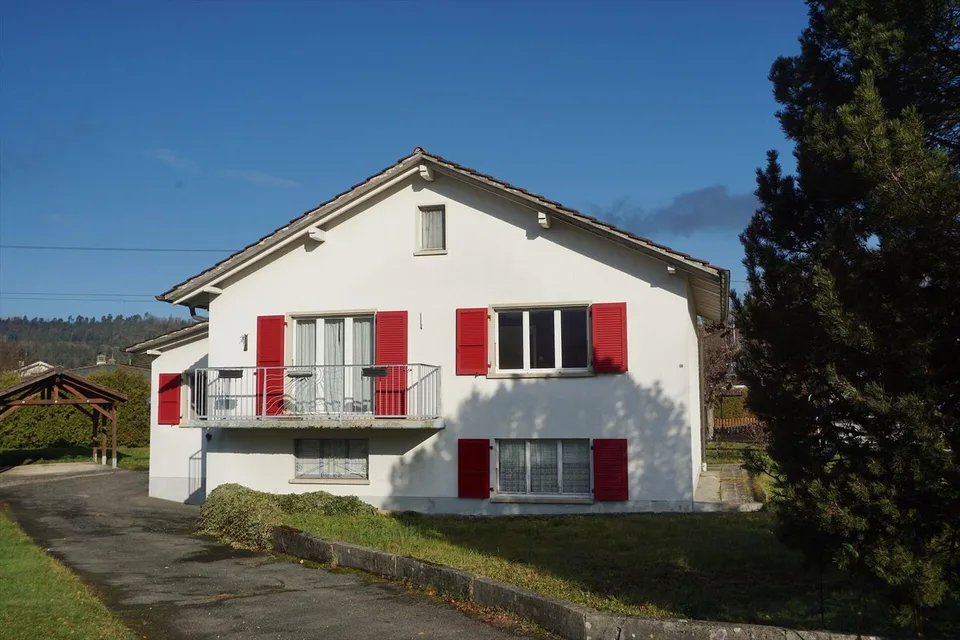 ARI-252 - Maison individuelle sur une parcelle de 904 m2