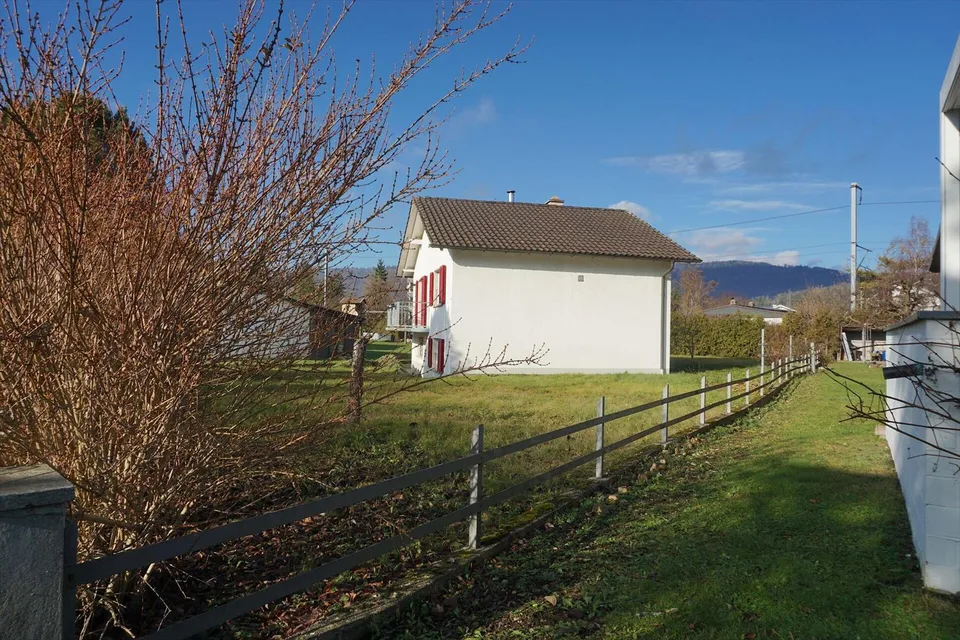 ARI-252 - Einfamilienhaus auf einem Grundstück von 904 m2