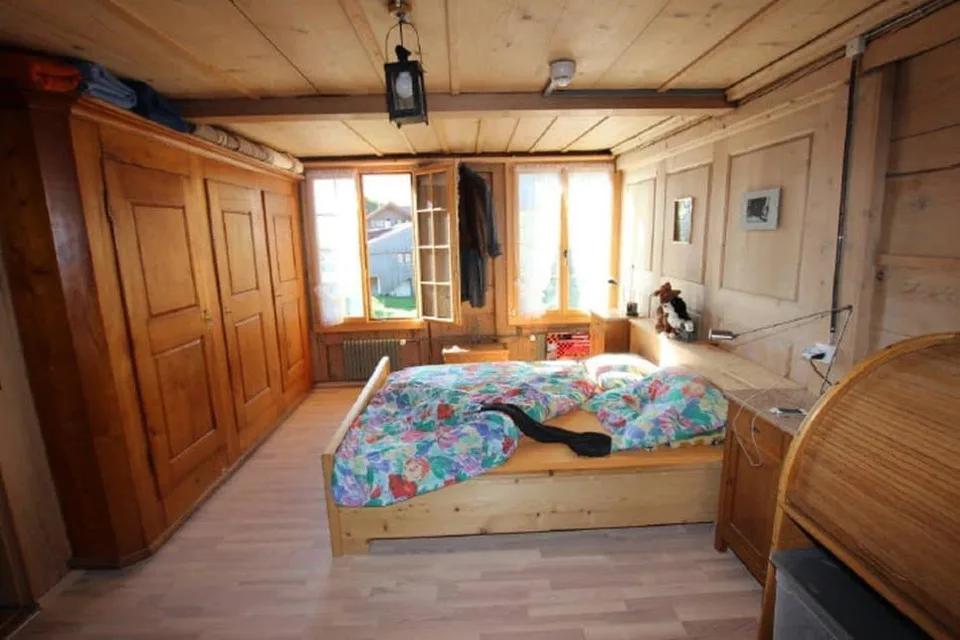 Wohn- & Geschäftshaus mit Bauparzelle 4 Wohnungen / Gewerberäume – Foto 12 von 13