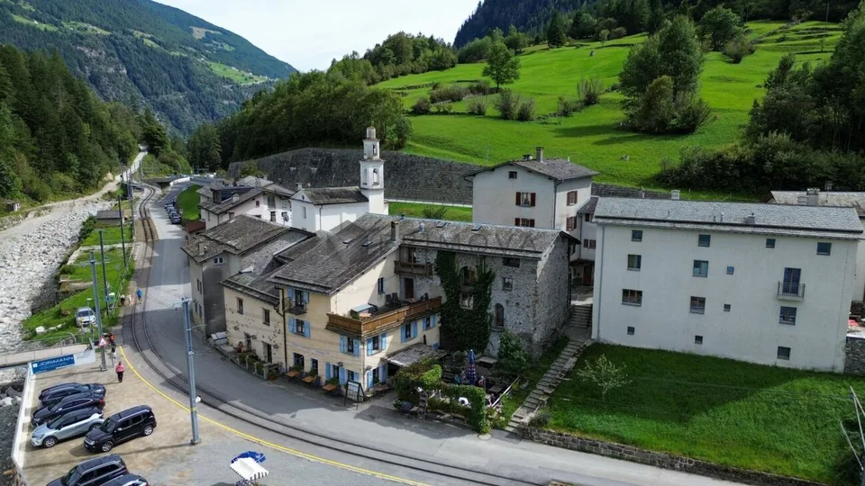 Hotel & Ristorante con Appartamenti a Miralago