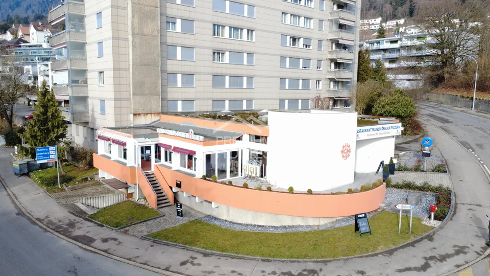 Restaurant attrayant avec un potentiel polyvalent