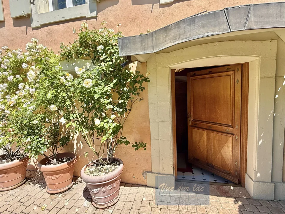 Herrenhaus, Charme und Komfort im Herzen des Dorfes