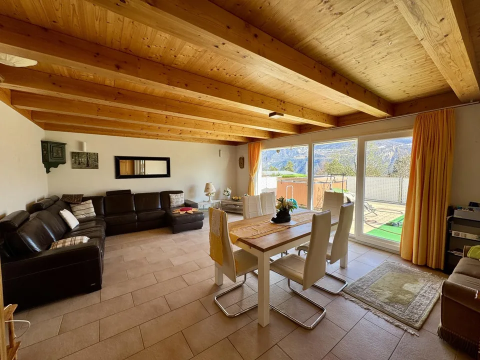 Magnifique attique de 5.5 pièces avec terrasse de 100m2