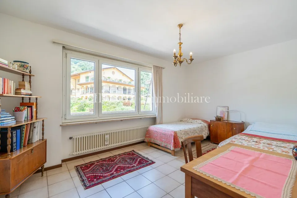 LOSONE - Geräumige 3.5 Zimmer in ruhiger Wohnlage – Foto 8 von 10