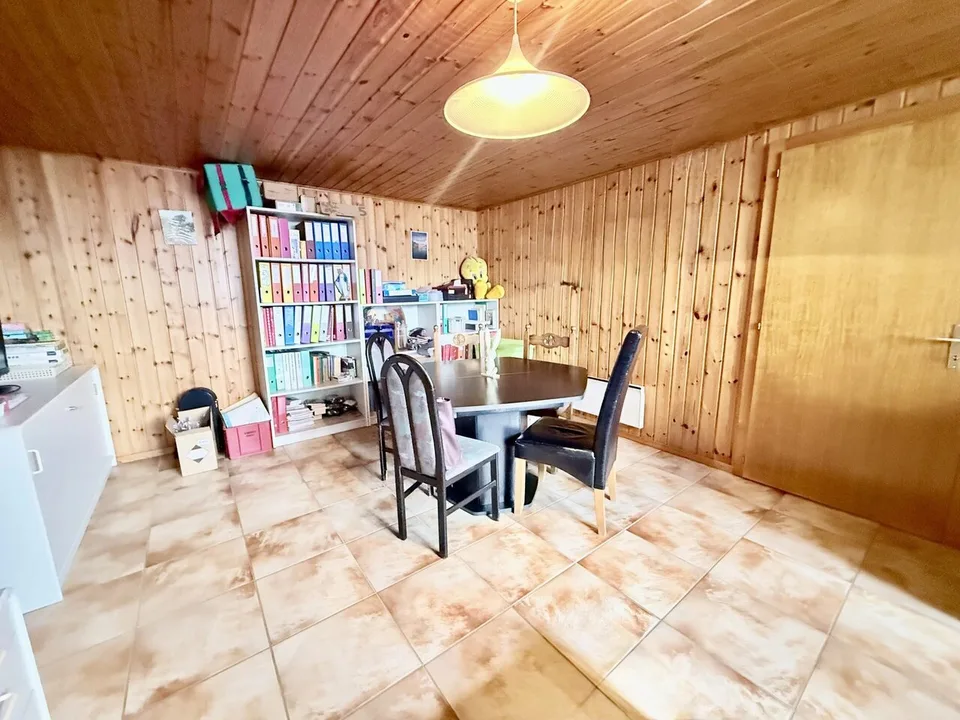 Schönes Haus mit 5½ Zimmern und 2 separaten Räumen – Foto 20 von 20