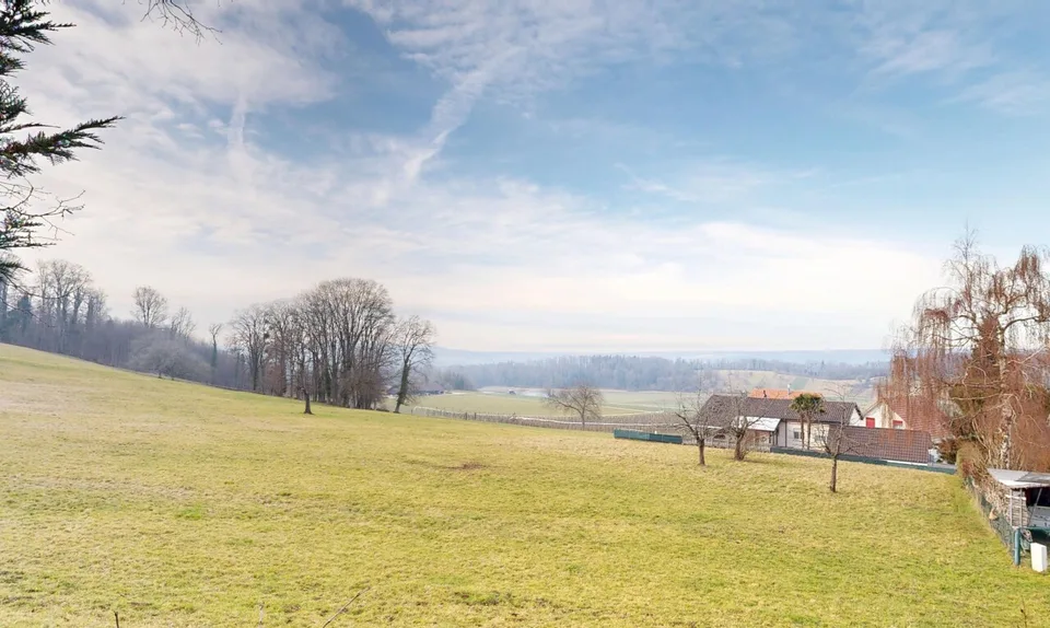 Terreno edificabile con una vista meravigliosa e senza ostacoli