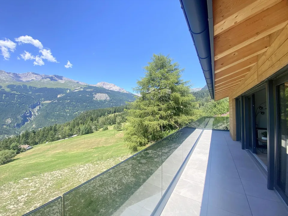 Chalet neuf avec vue panoramique à vendre à Crans-Montana – foto 23 di 25
