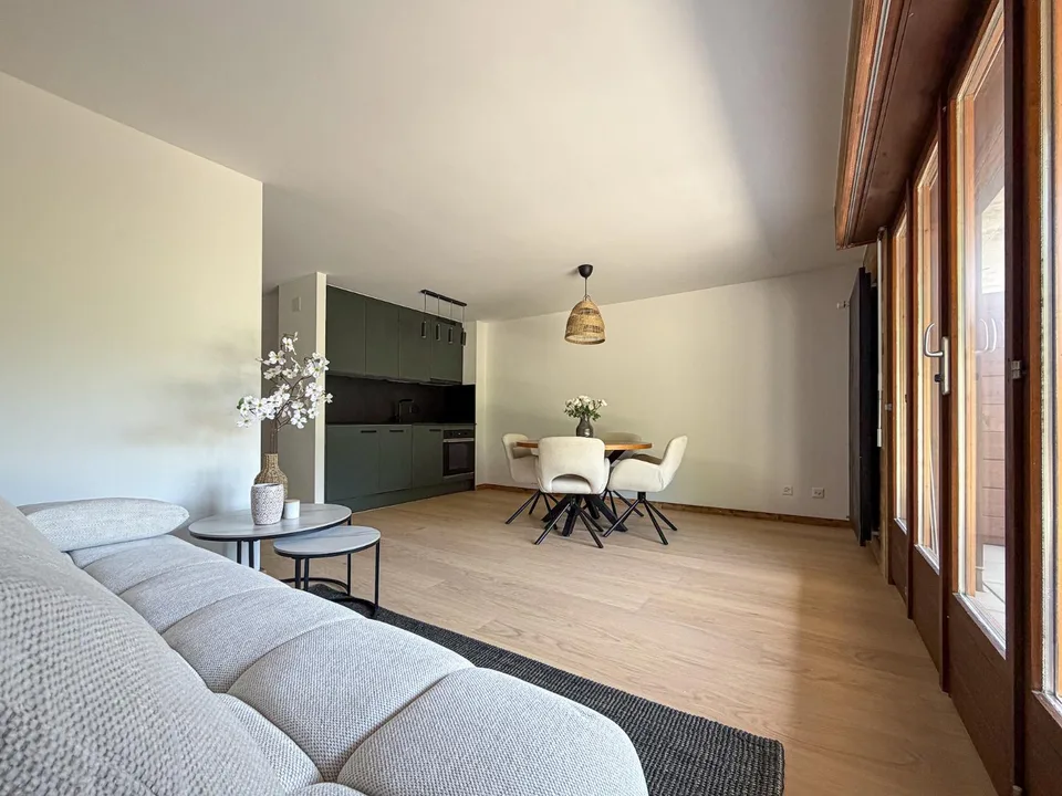 Appartement rénové 2.5 pièces avec grande terrasse sud et ouest à Ovronnaz/VS