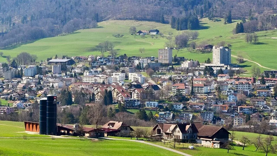 À vendre à Moutier maison familiale de 9.5 pièces