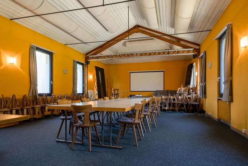 A Sembrancher, restaurant avec bon rendement – photo 11 sur 12