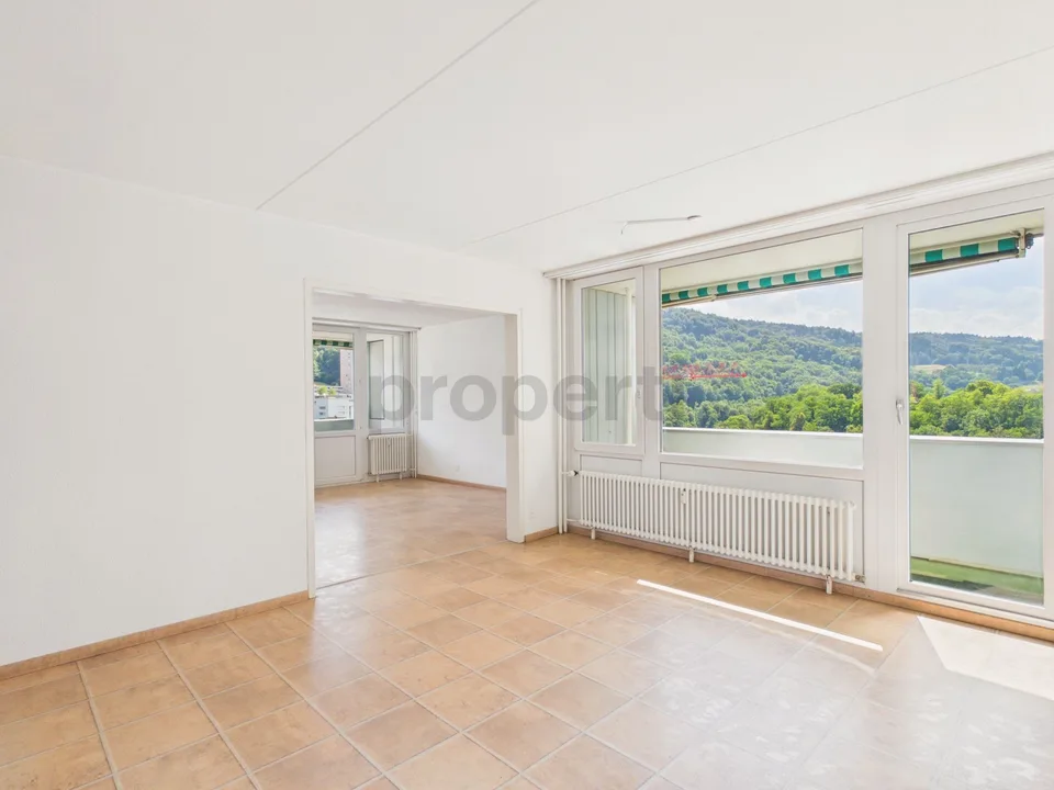 Bright 4.5-room apartment with beautiful views, affordable building rights until 2072