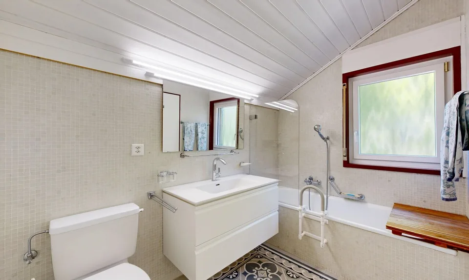Villa d’architecte avec grand jardin et potentiel unique! – photo 10 sur 11
