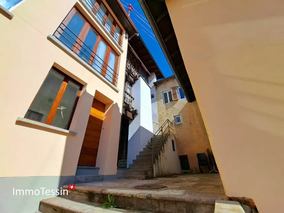 Charmante maison tessinoise avec 3 appartements, idéale comme investissement ou résidence familiale