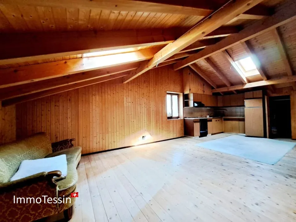 Charmantes Mehrfamilienhaus mit 2 Wohnungen in Malvaglia nahe Biasca und Lukmanierpass zu verkaufen