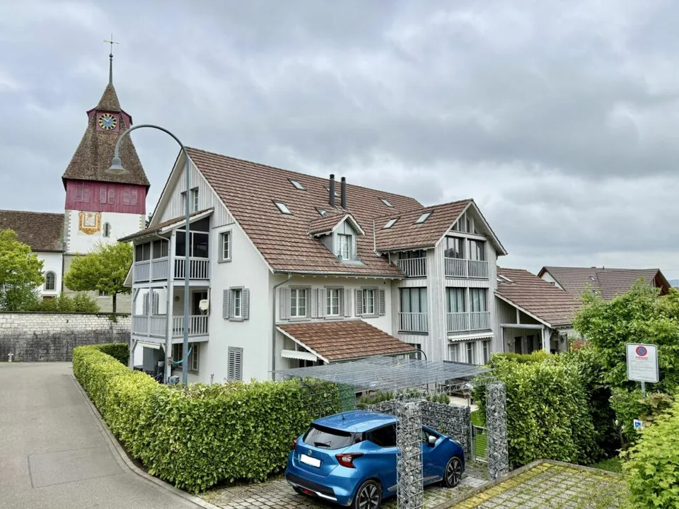 Urban wohnen, entspannt leben - Traumhafte Maisonette in Rümlang
