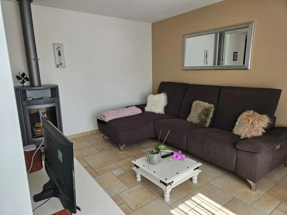 Bel appartement de 4 piÃ¨ces au dernier Ã©tage â€“ calme, lumineux, vue dÃ©gagÃ©e – Foto 16 von 18