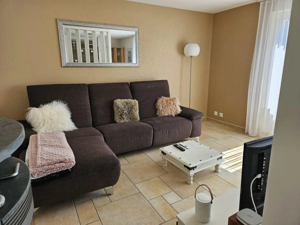 Bel appartement de 4 piÃ¨ces au dernier Ã©tage â€“ calme, lumineux, vue dÃ©gagÃ©e – Foto 15 von 18