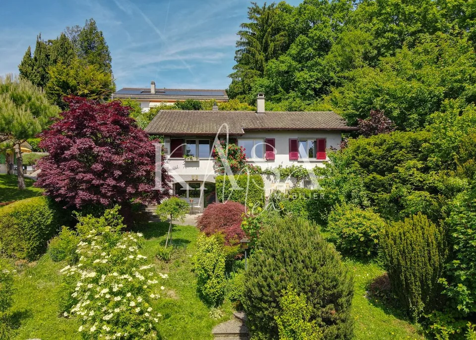 La Conversion (Lutry) - Charmante maison individuelle avec jardin bucolique et vue lac