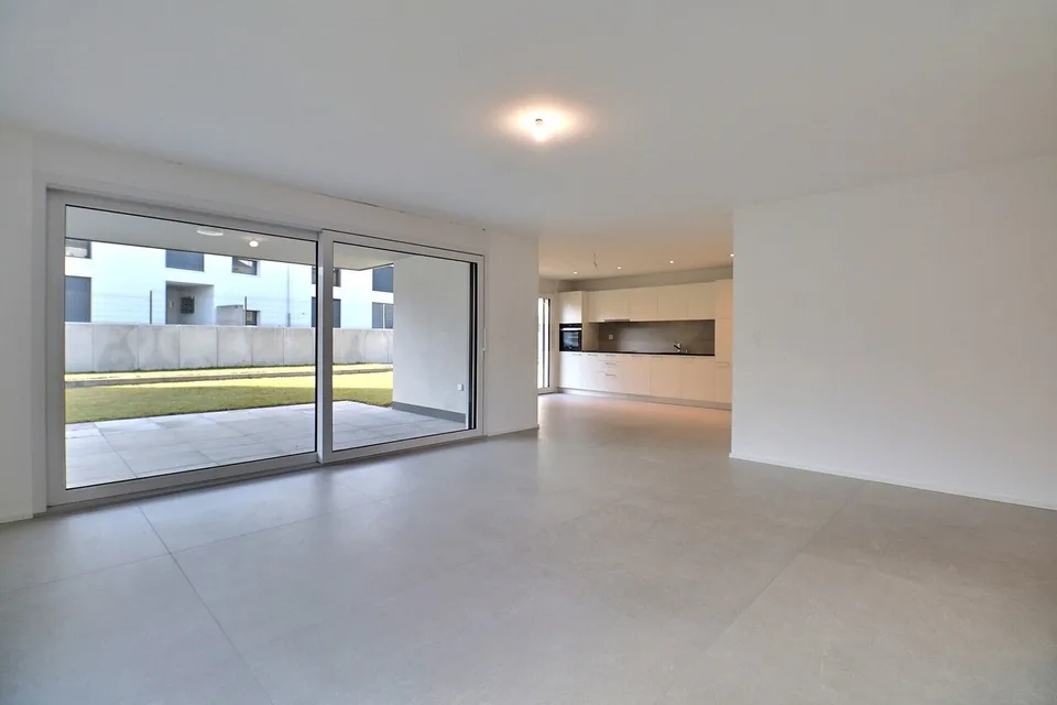 Prächtige 3.5-Zimmer-Wohnung mit Garten in Moudon