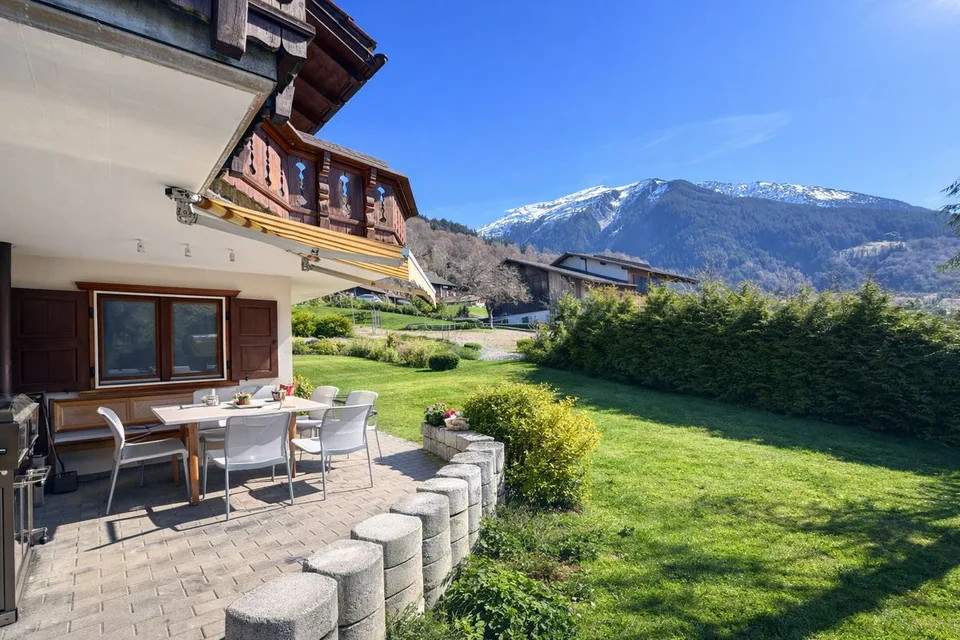 Living with Mountain Panorama