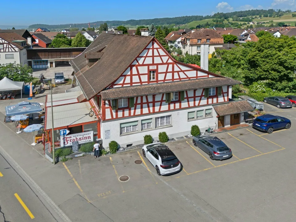 Frohsinn, Rafz: Ristorante affittato nel centro del paese