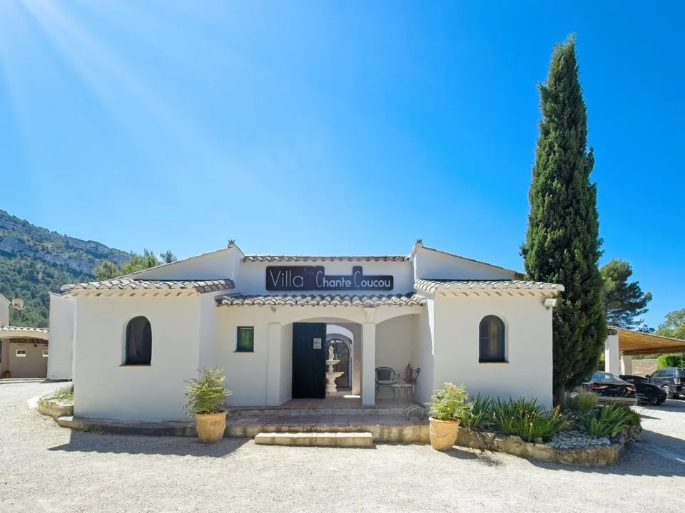 Proprietà in Vendita in Provenza - Gîte e Casa Principale